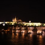 Palais royal et le pont Charles by night