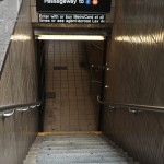 L'entrée du métro *PH43R*
