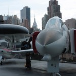 Hawkeye et F4 Phantom II