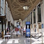 L'intérieur de la poste