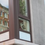 Quelque soit le continent, les chats sont de vraies concierges!